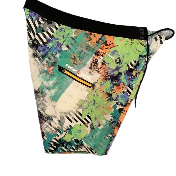 Reebok CrossFit Super Nasty “Lighthouse Floral” Shorts – Men’s Size 32 - Picture 2 of 3